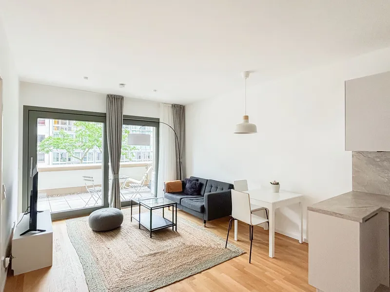 Pandion Berlin: Möbliertes Wohnen mit großzügiger Sonnenterrasse in Top-Lage — photo 1